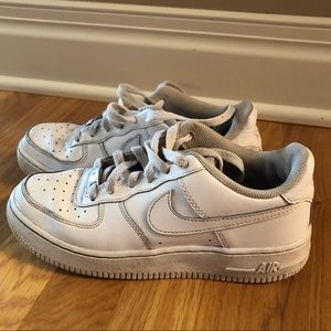 Air Force 1s size 4.5